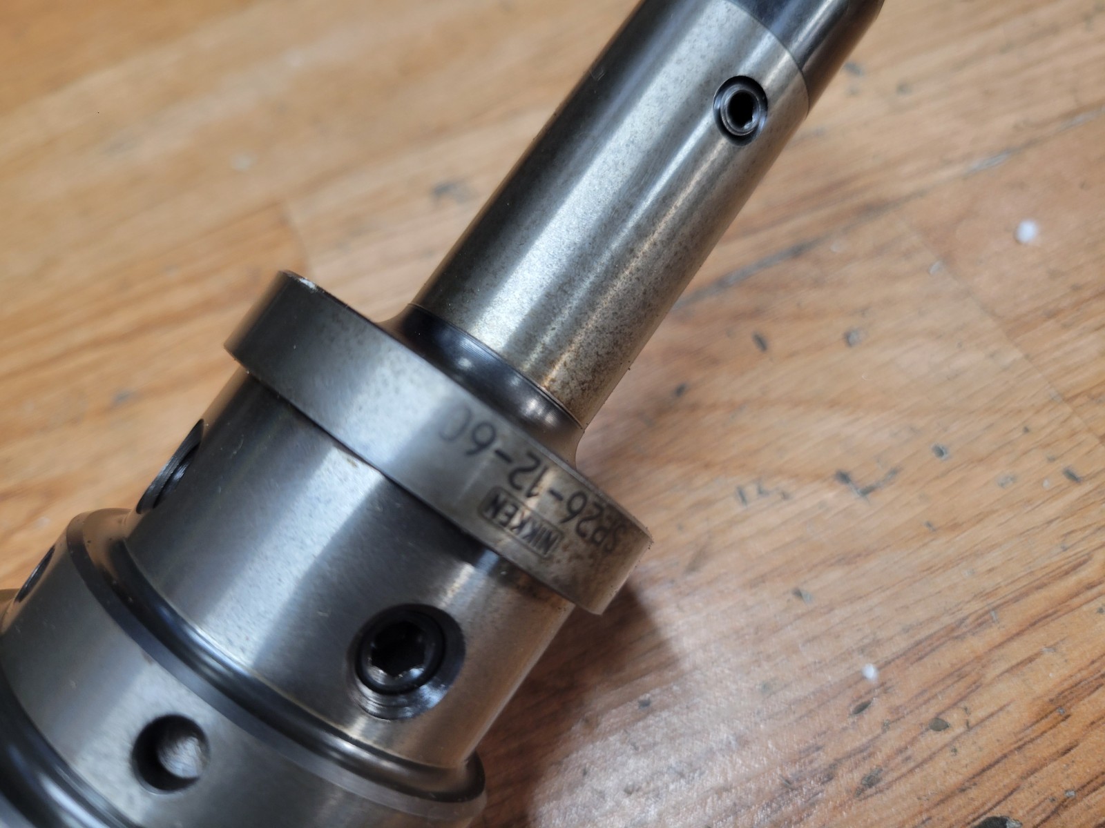 TECNARA BORING HEAD Z MAC 25 W/ BT40 SHANK 25 - 32 MM
