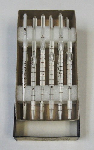 12 Thomas Brown Graduated WBC White Blood Cell Diluting Pipets - Free Shipping !