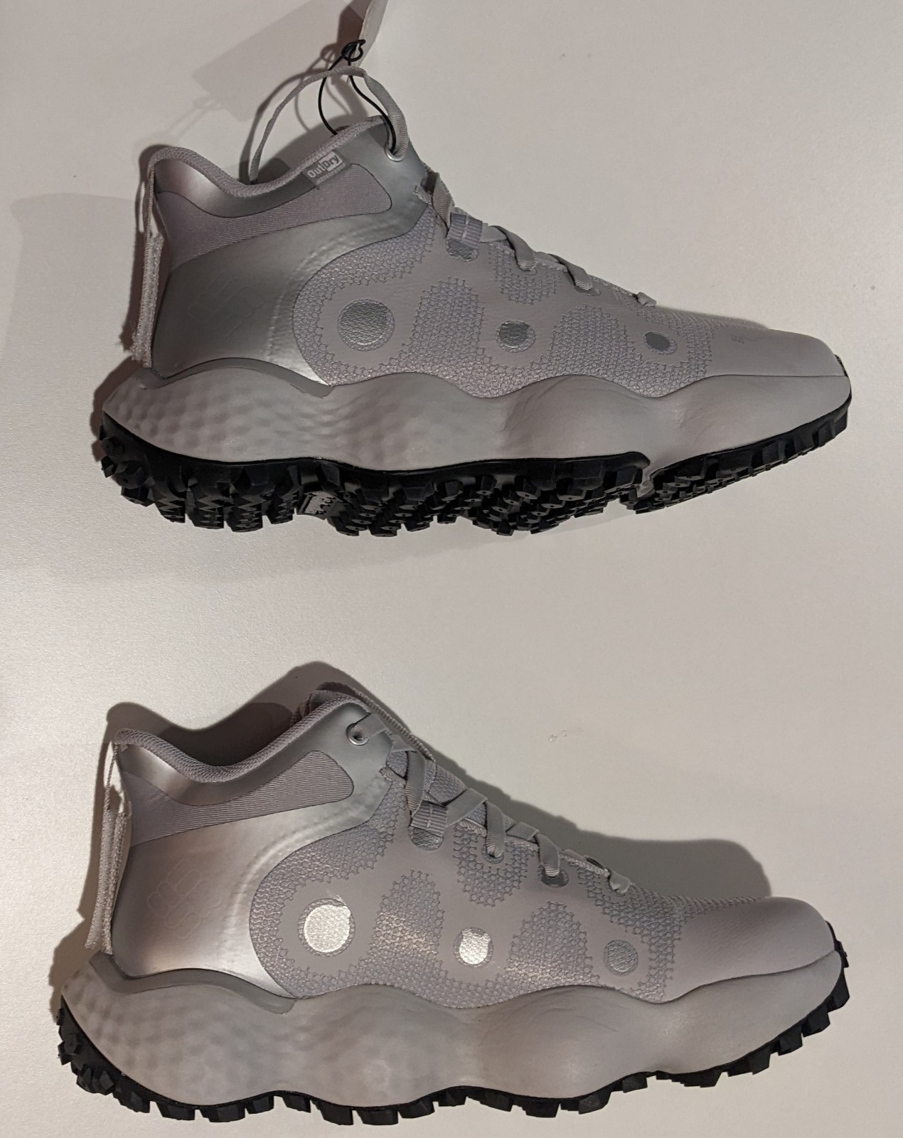 Columbia Escape Thrive Endure  MID Outdry woman silver/grey shoes  Brand New
