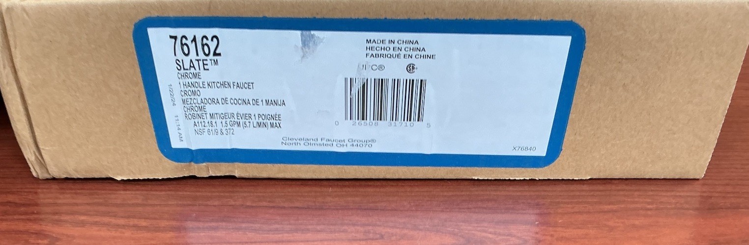 NEW CFG 76162 Slate Polished Chrome 1-Handle Pullout Kitchen Faucet B180