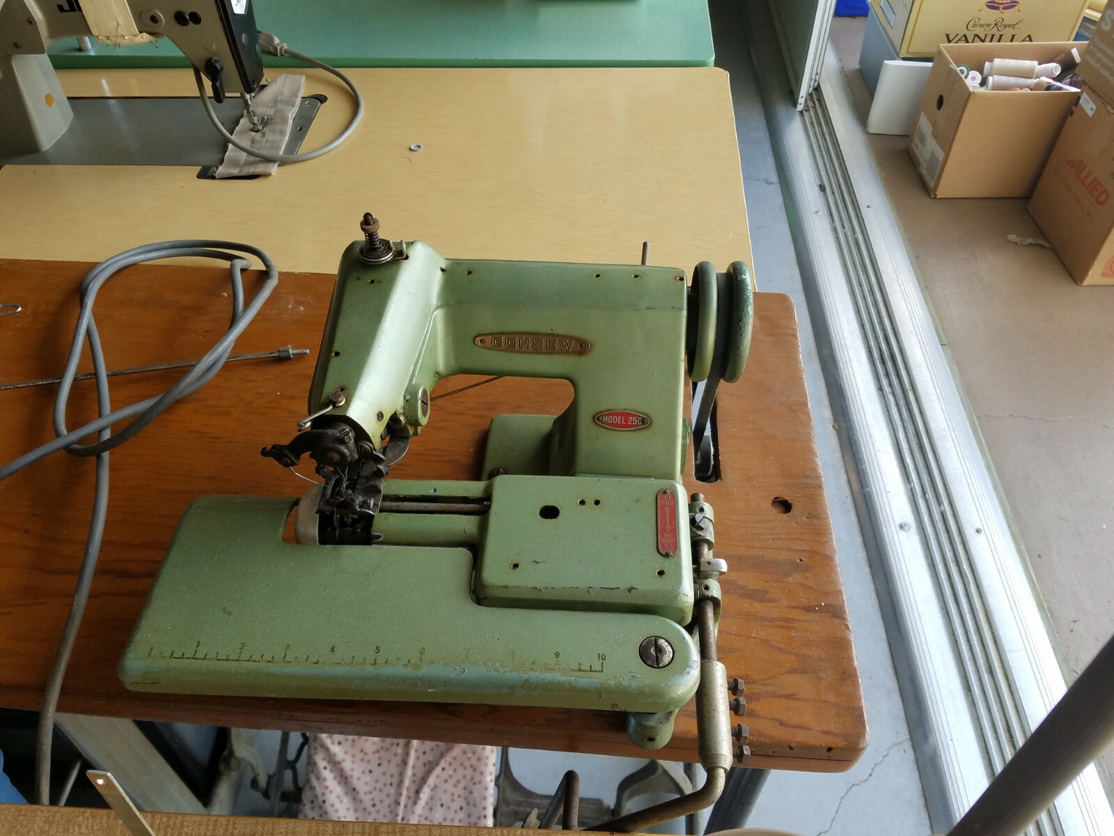 sewing machine 2099