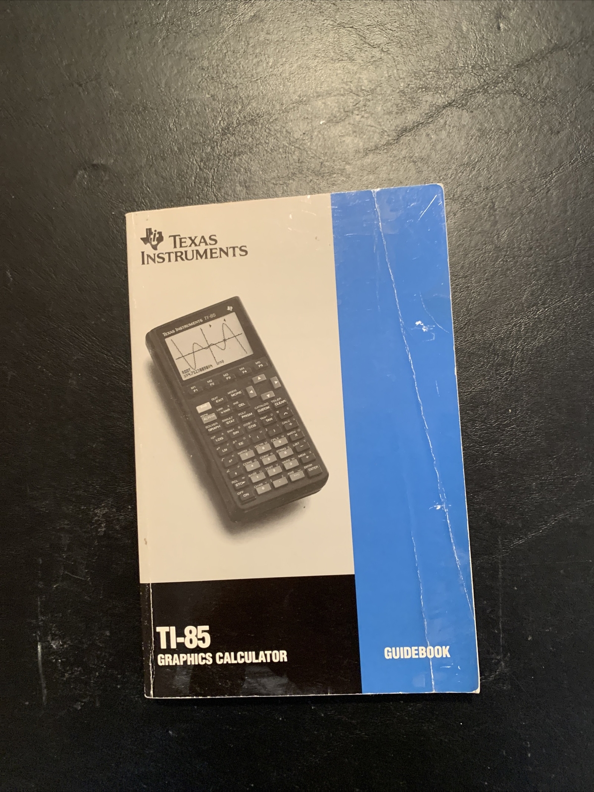 Texas Instruments TI-85 Graphing Calculator Guidebook Manual very clean