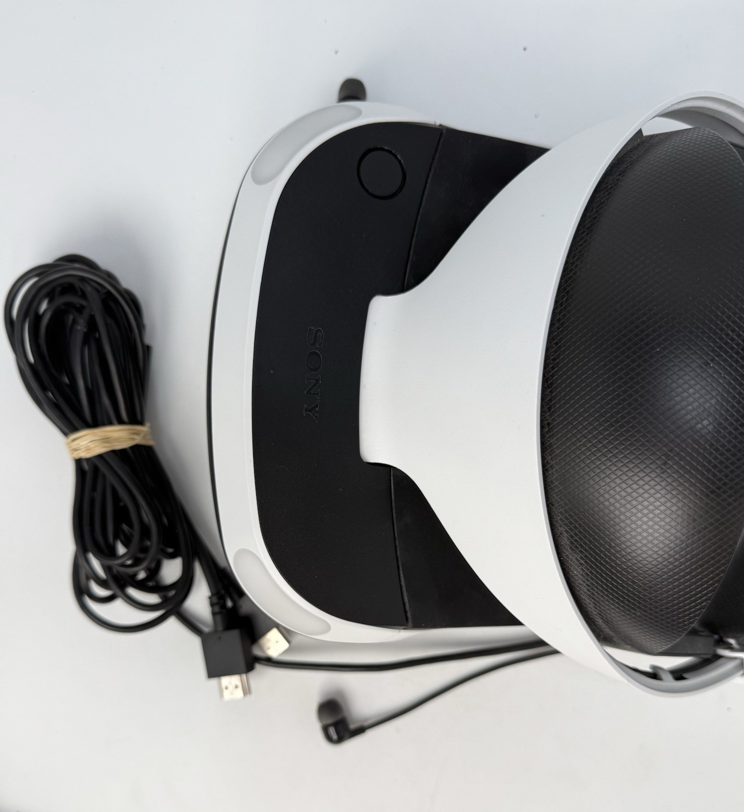Sony Playstation VR PS4 Virtual Reality Headset Only, Untested (B-595)