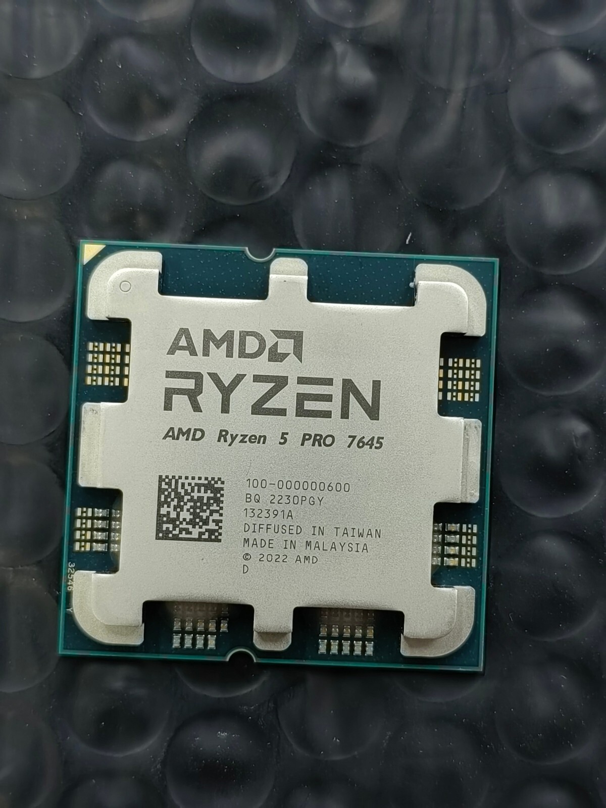 AMD RYZEN 5 Pro 7645 Desktop Processor Socket AM5 CPU  with Radeo Graphics