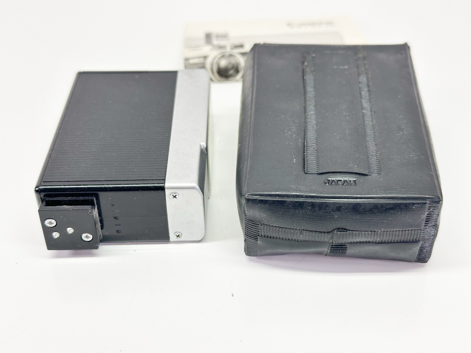Canon Camera CANOLITE D Flash w/Case - Untested Vintage