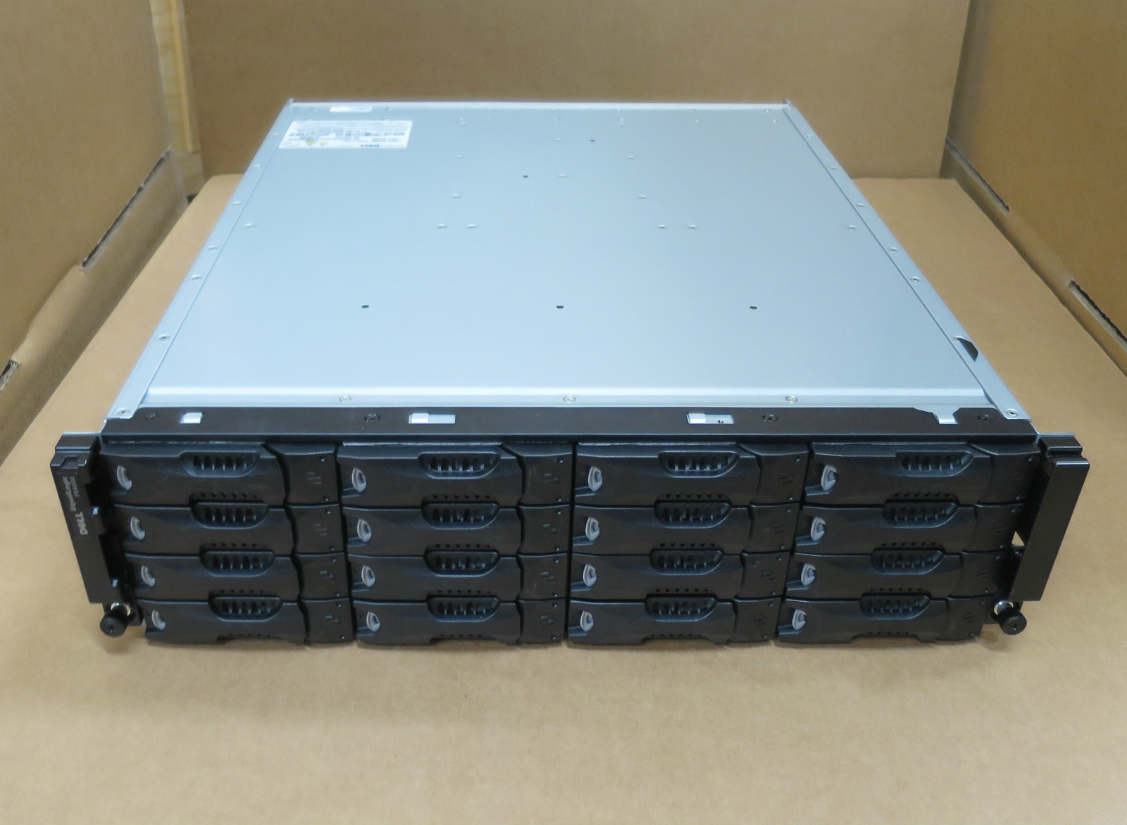 New EqualLogic PS6000 series with 2 x PSU 2 x Control Module 7 part number 7D04H