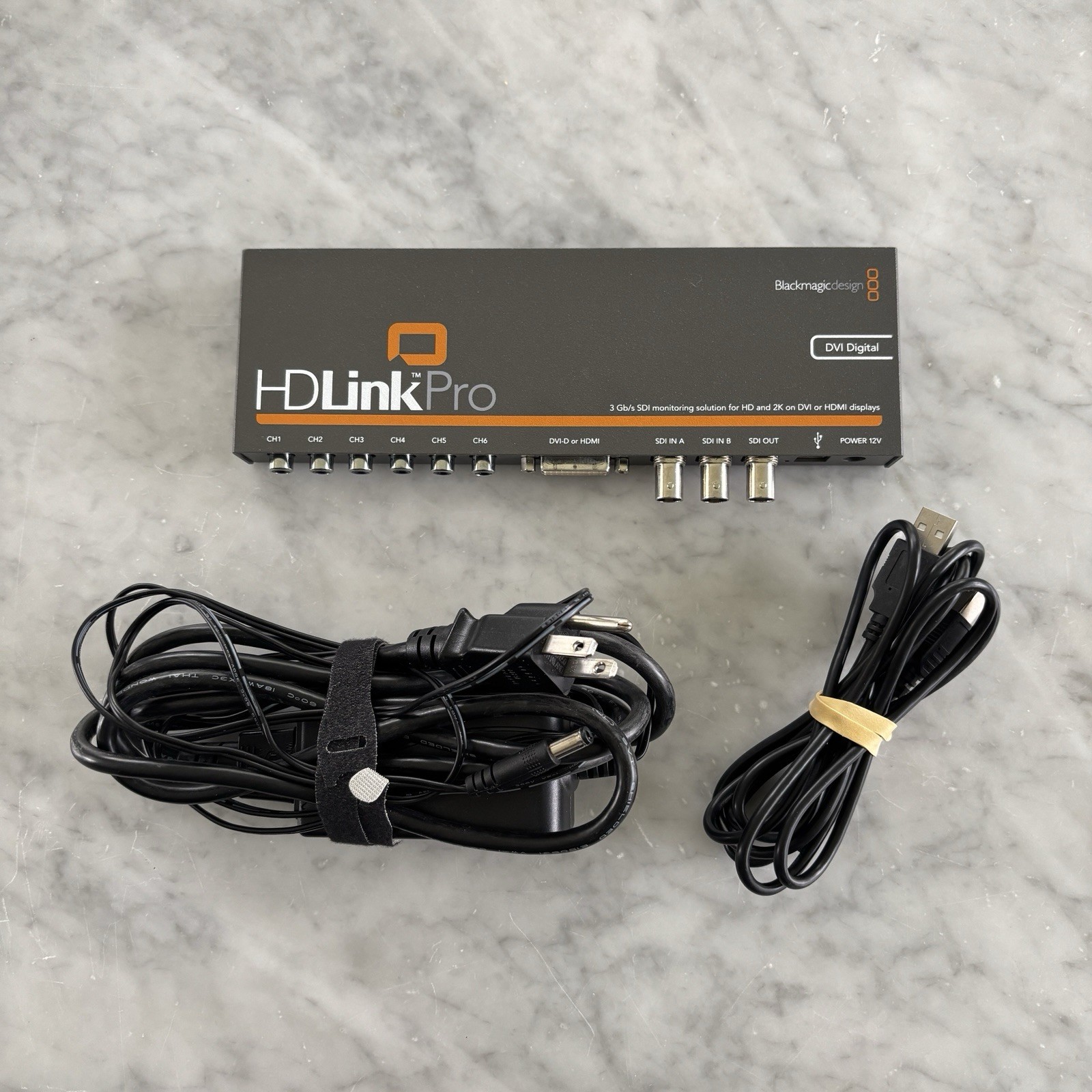 Black Magic Design HD Link Pro DVI Digital SDI Monitoring Solution with Cables