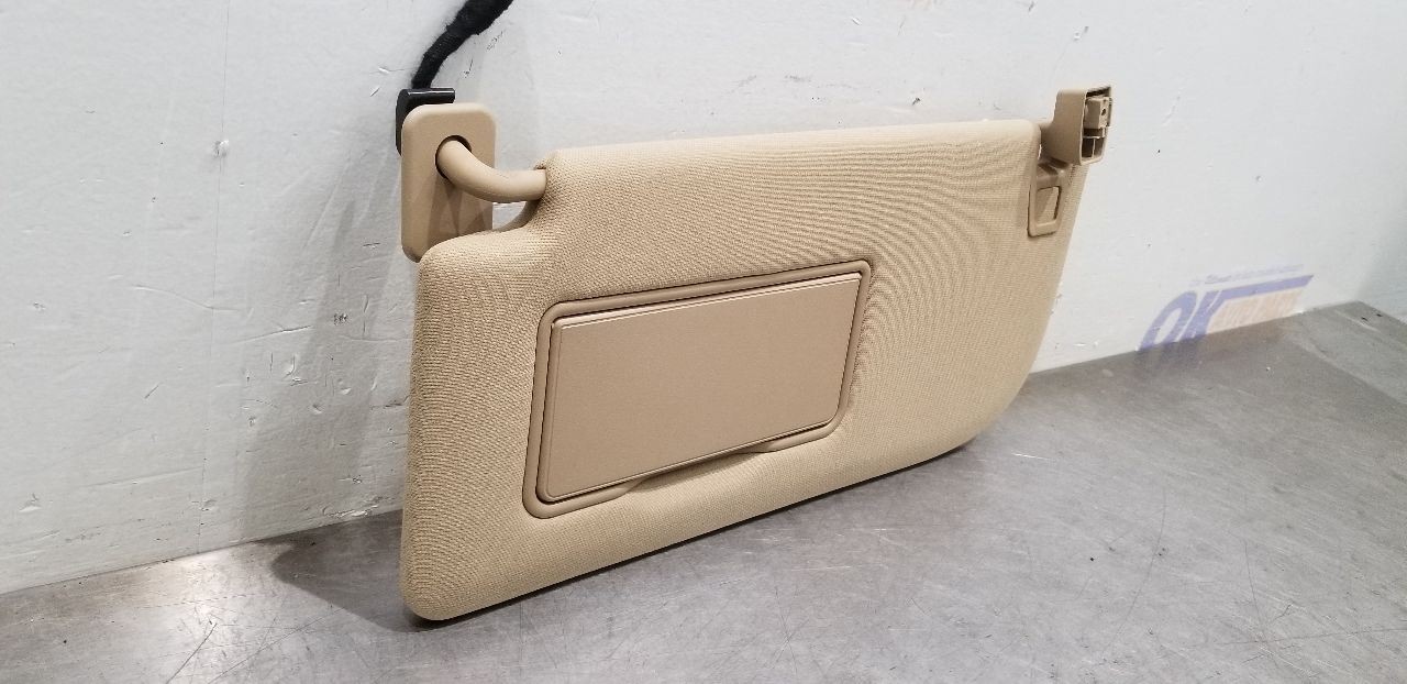 20 FORD F150 CREW CAB SUN VISOR ILLUMINATED GDO LEFT DRIVER TAN