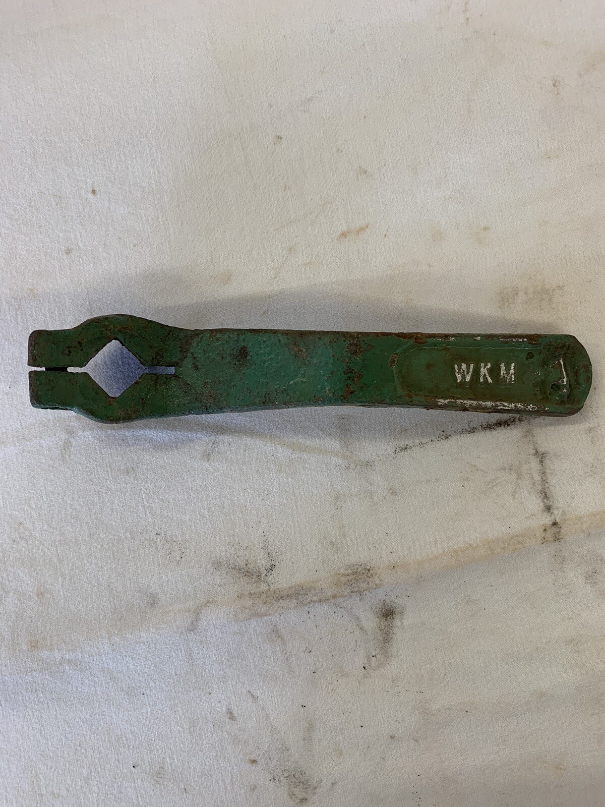 Vintage #87225 WKM 9/16” Square Valve Wrench