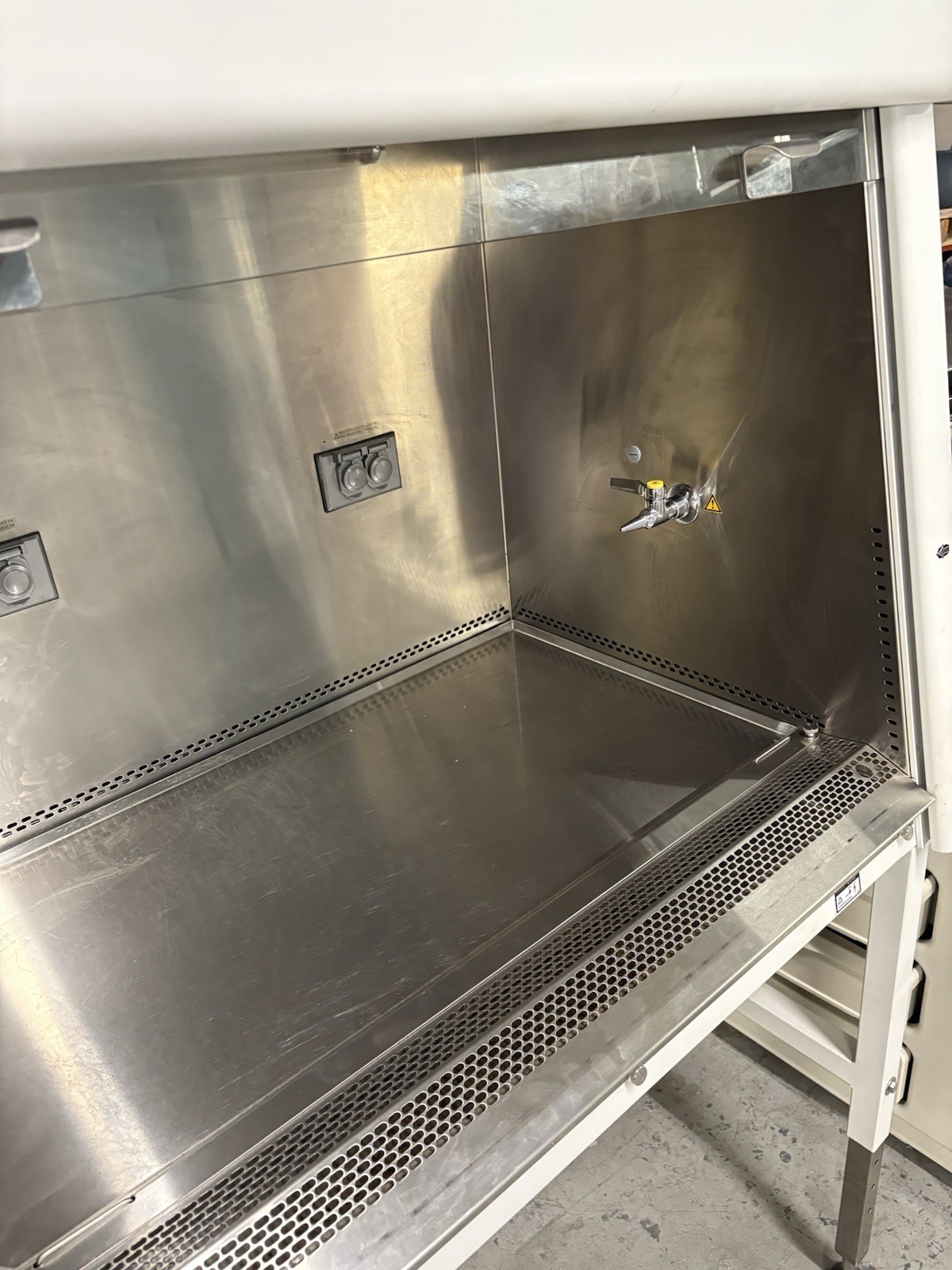 Air Science Purair Bio Class A2 Biosafety Cabinet