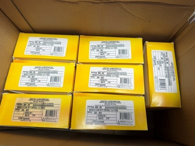 7, NEW GENTEX GN-503 SMOKE & CO DETECTOR (1 LOT OF 7 DETECTORS NEW IN BOX)