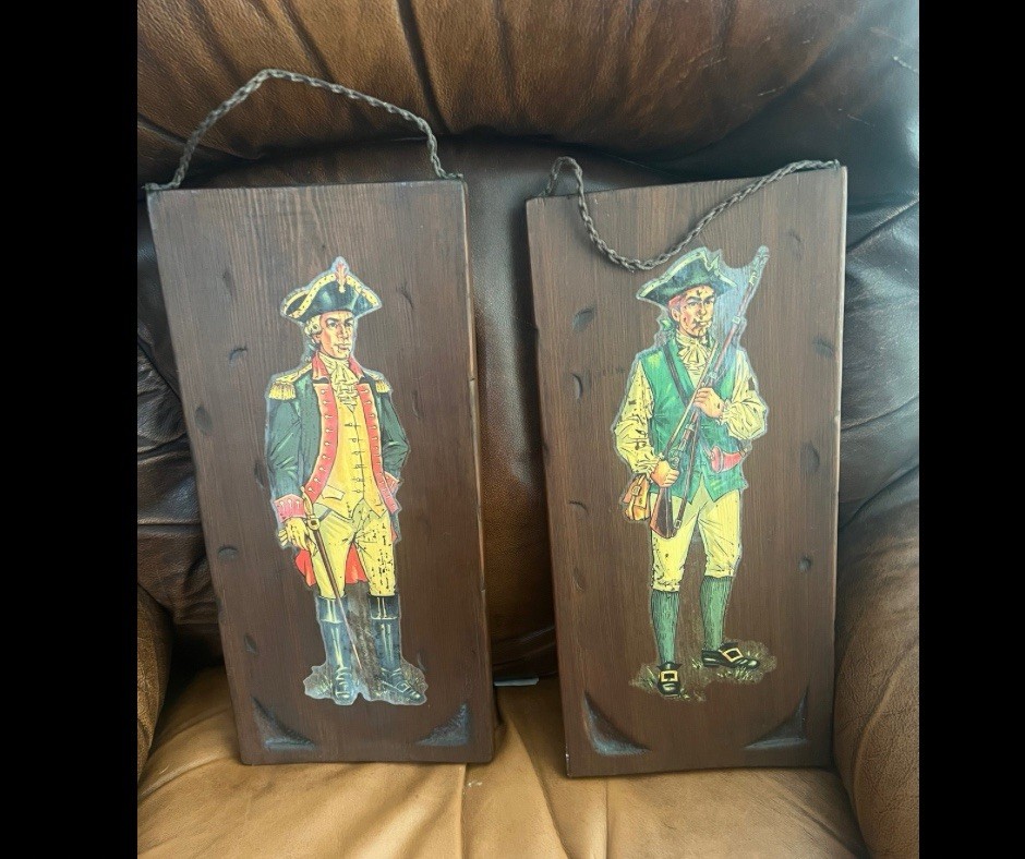 Set Of 2 Vintage Revolutionary War Soldiers Wood Plaque Hanging Art