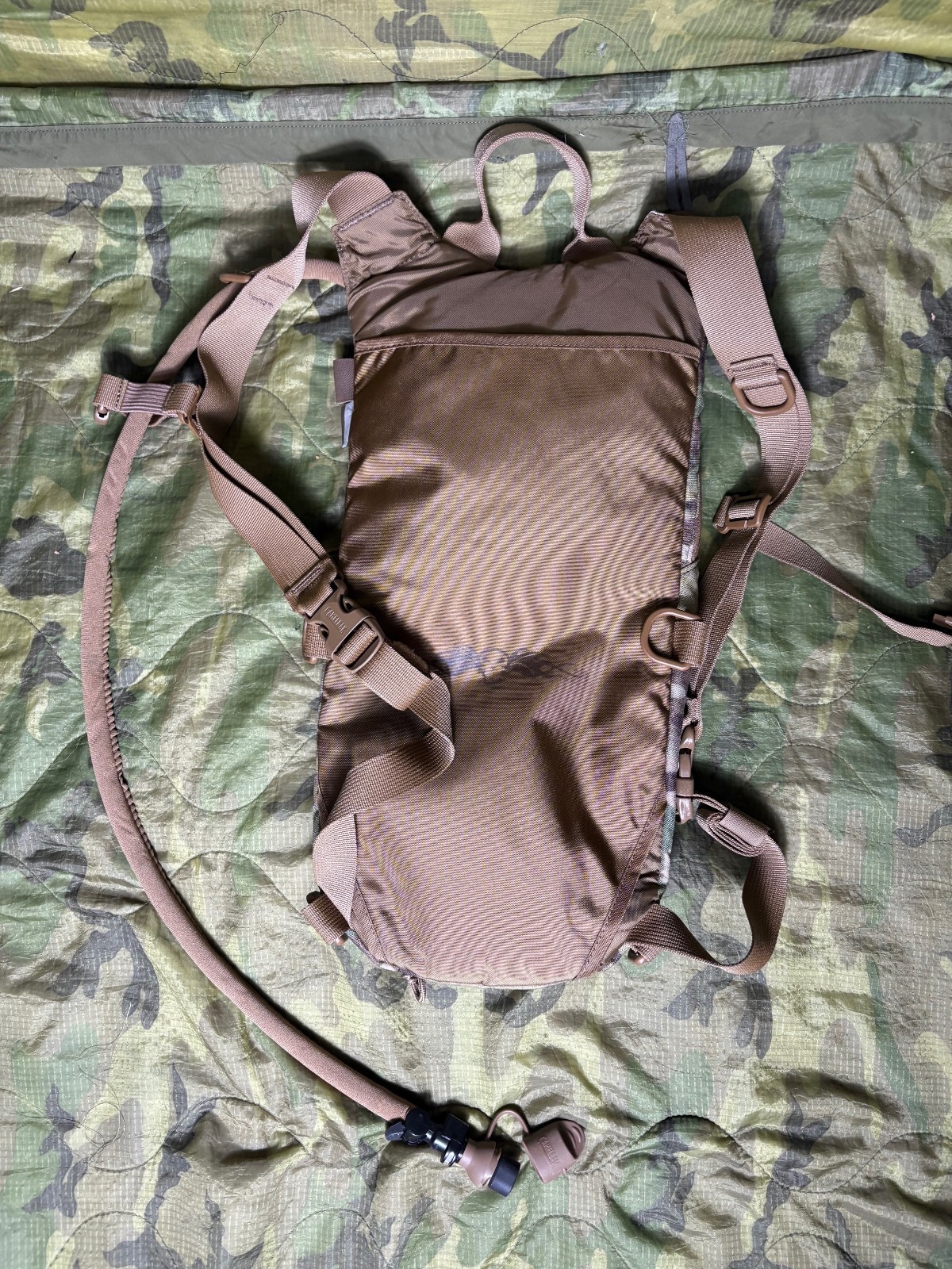 Multicam OCP Camelbak Hydration Carrier W/ Bladder THERMOBAK 3L
