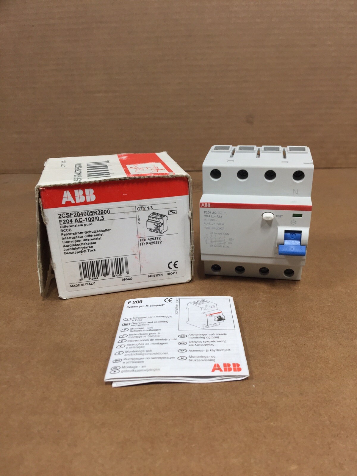 HOUSTON STOCK NEW ABB 2CSF204005R3900 f204 ac-100/0.3 100 A FREE 2 DAY AIR