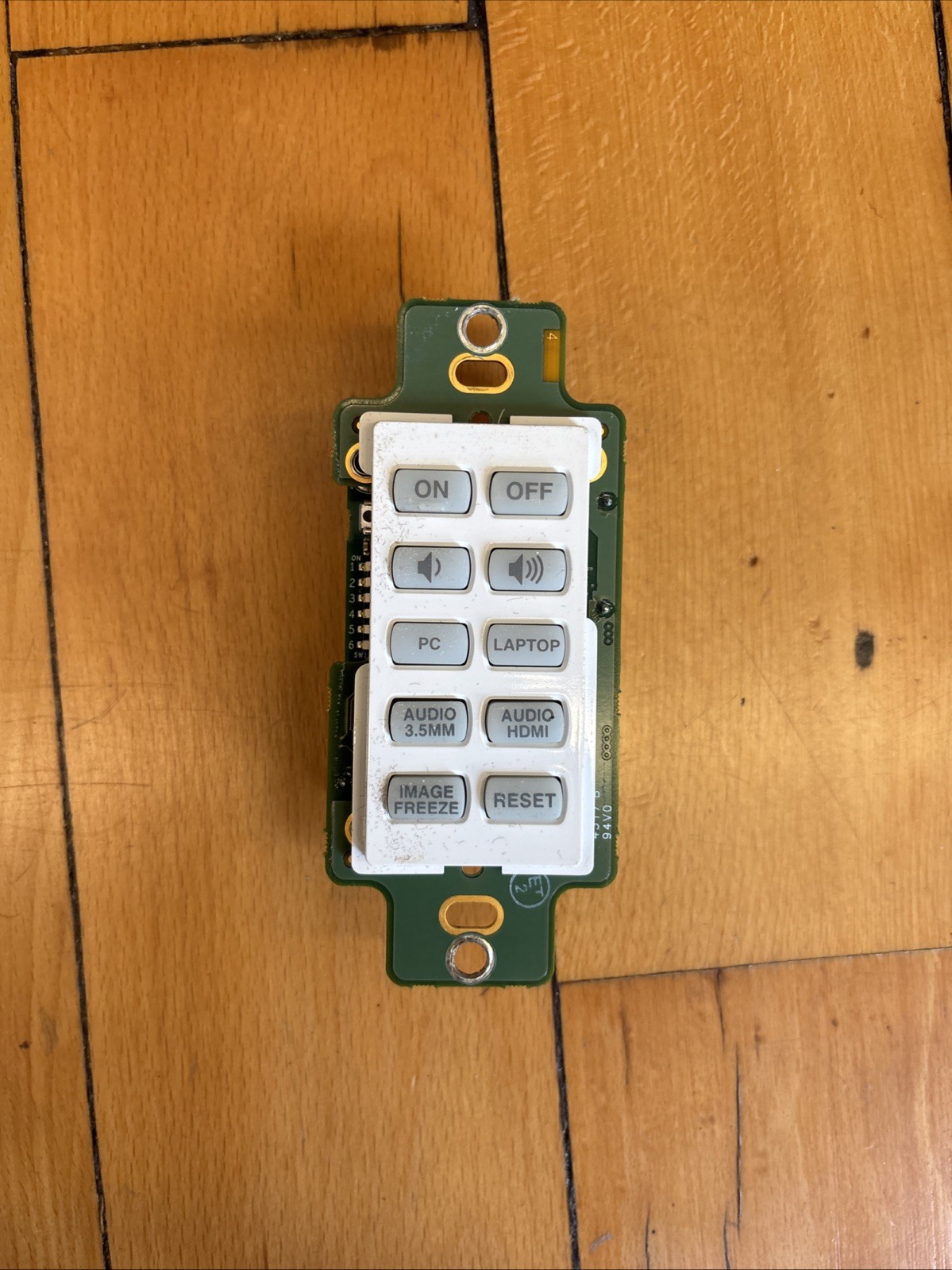Extron NBP 110 D