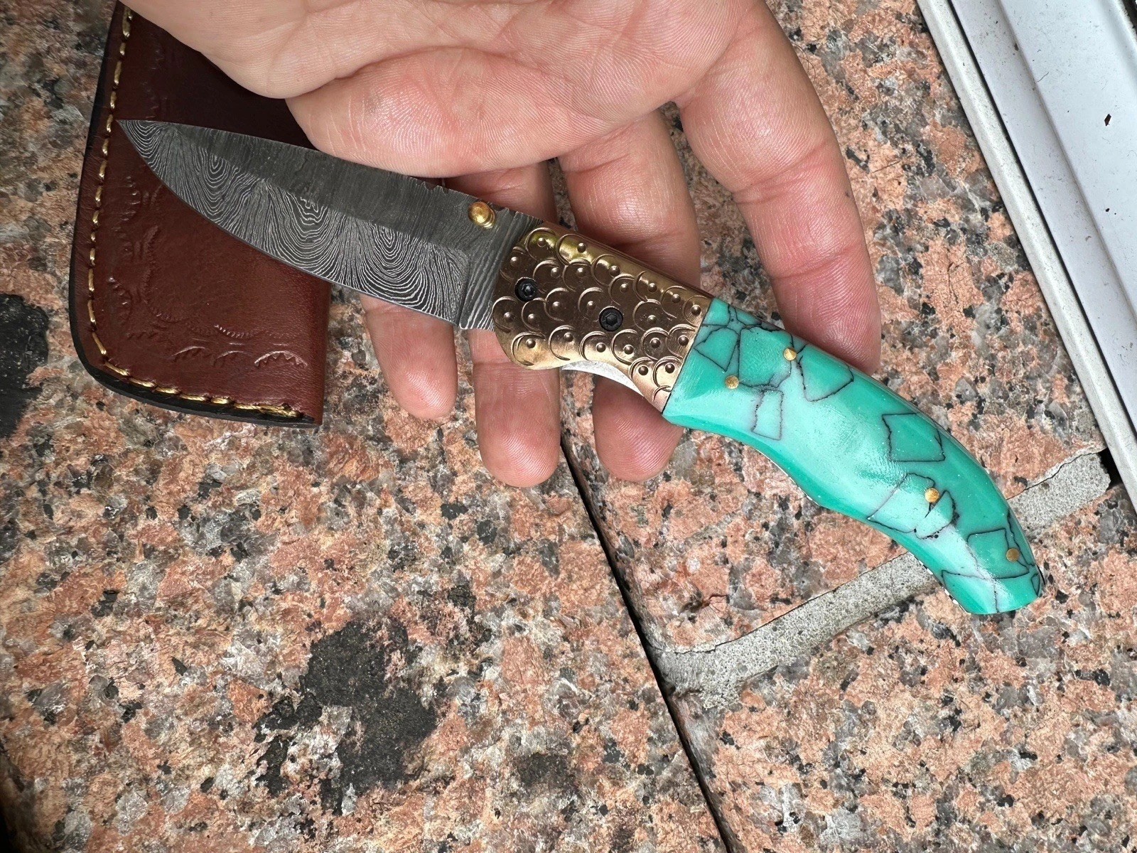 Damascus made Folding Knife, Pocket Knife Handmade Tactical Outdoor Hunting EDC