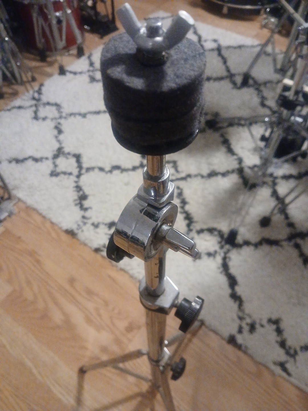 Cymbal Stand