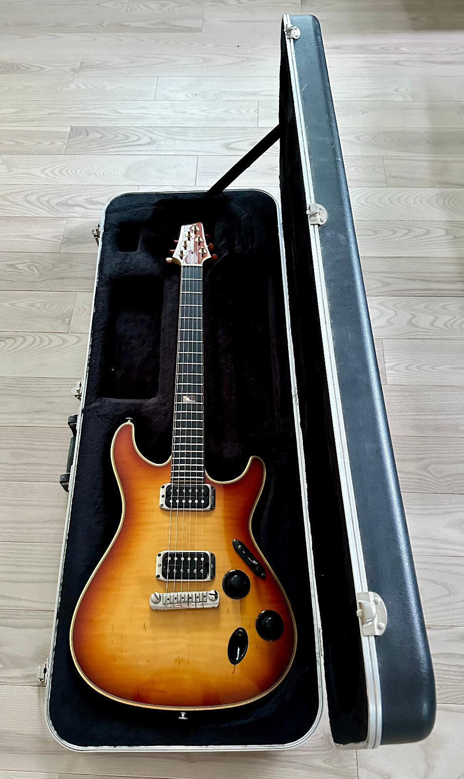 IBANEZ Prestige SC1620