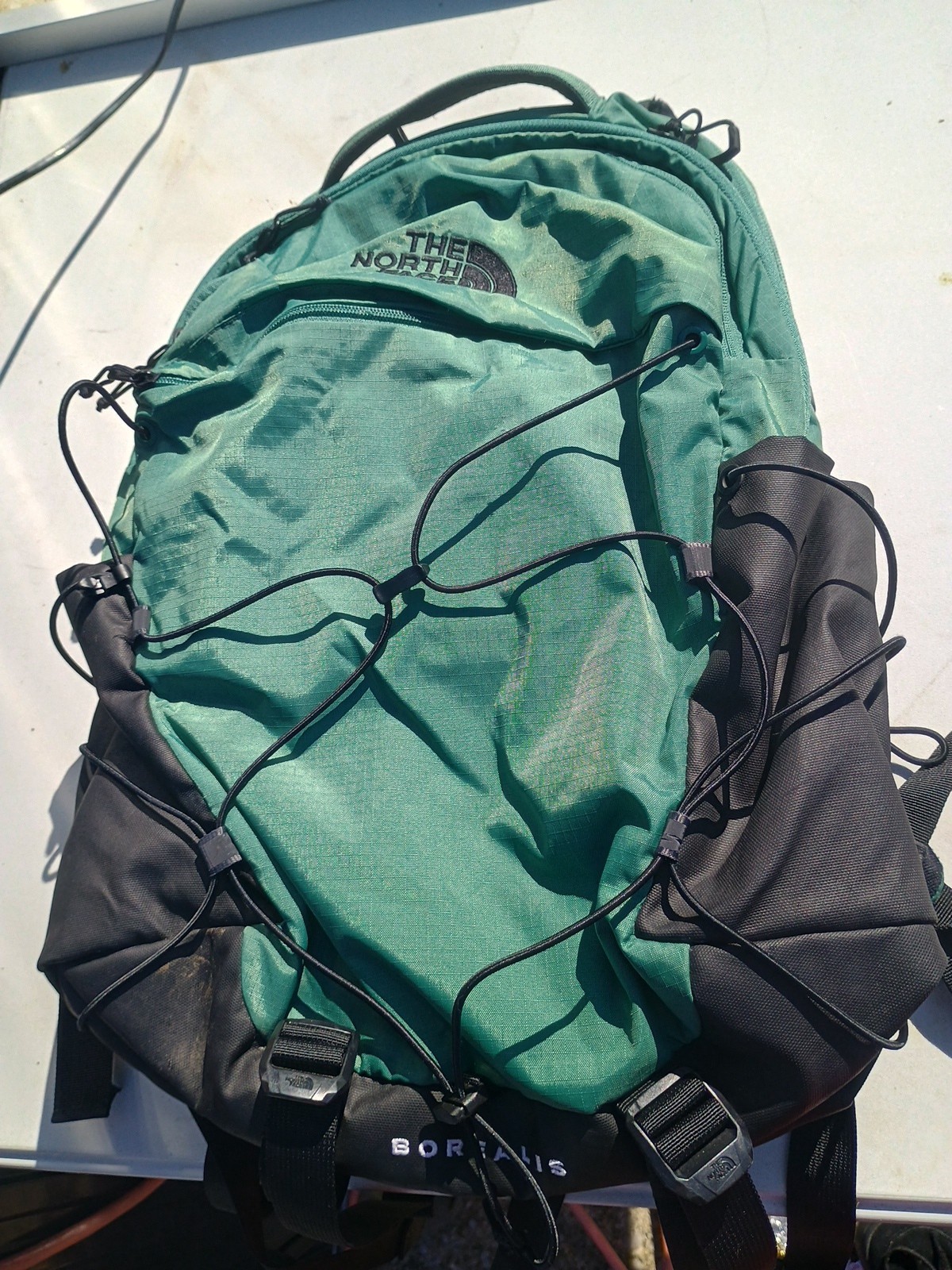 North Face Borealis Hiker Bag Backpack Zipper Green Unisex
