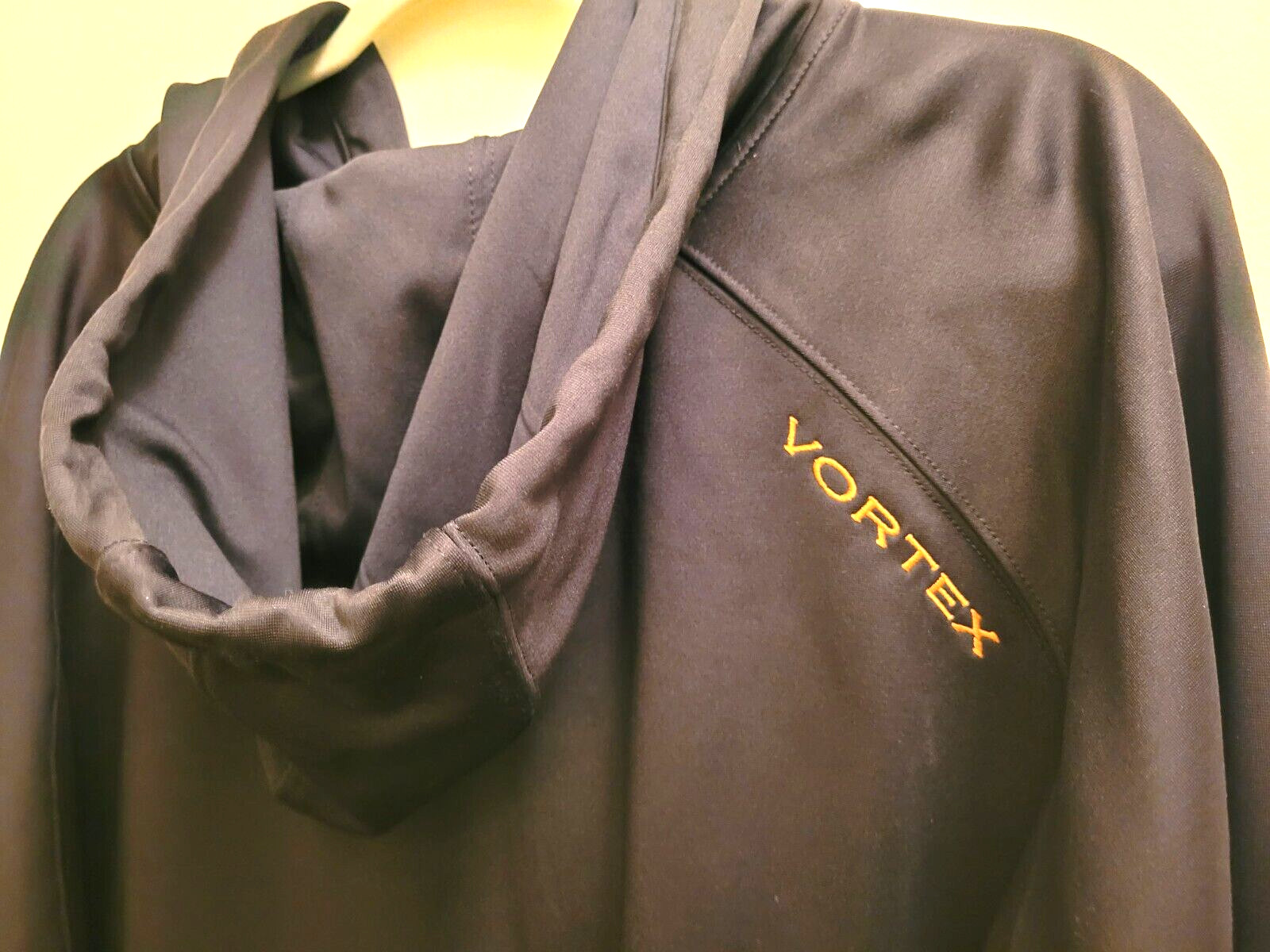 Vortex Pullover Hoodie MENS 2XL Jet Black Pullover Sweatshirt - Outdoors
