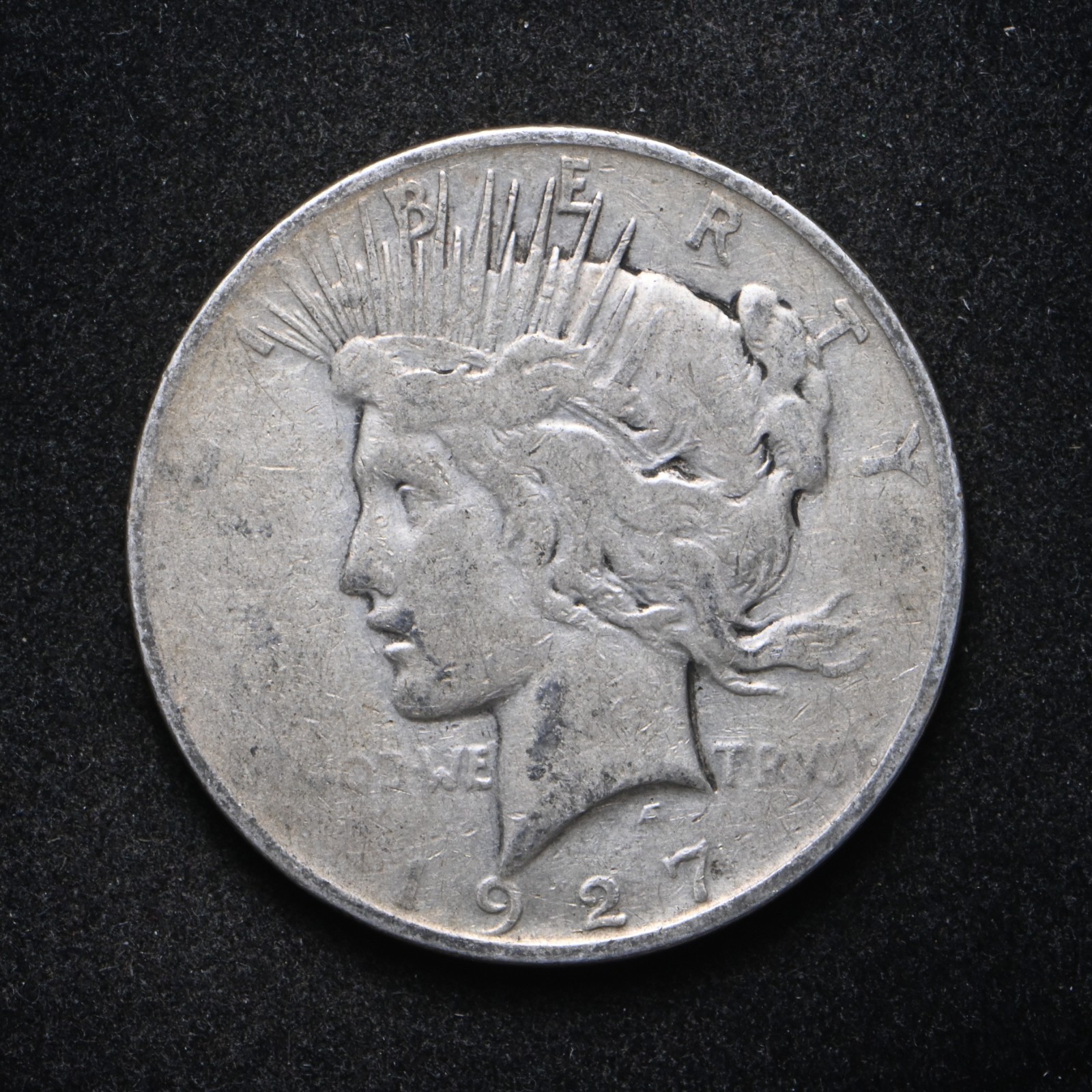1927-D Peace Silver Dollar Fine (cn16871)