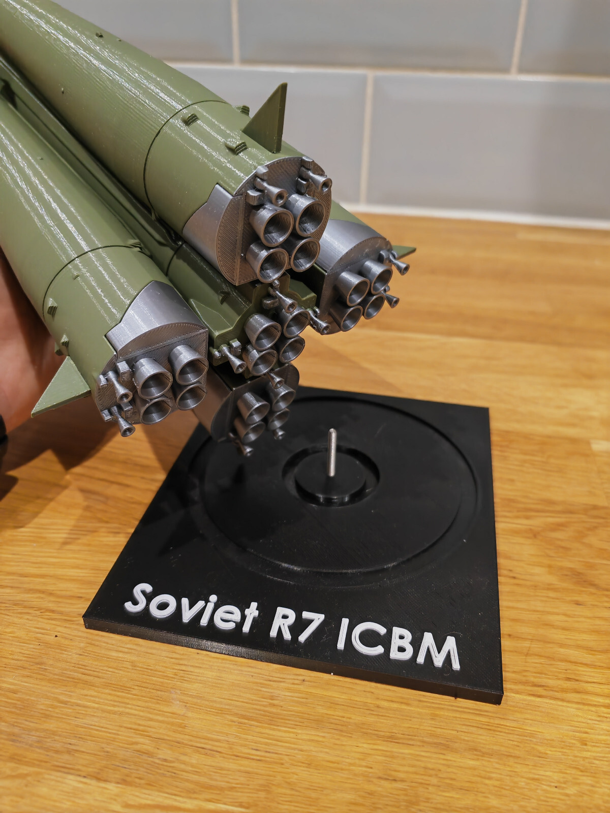 Soviet Missile R7 ICBM Ship Rocket Model 1:72 scale 465mm 18inch
