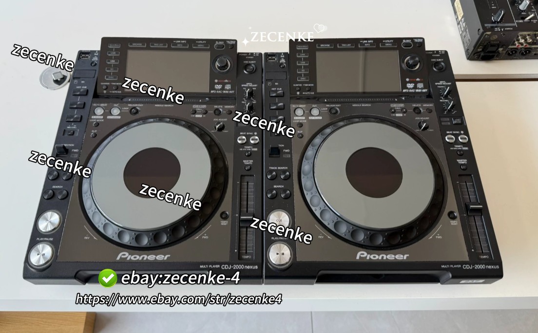 A pair of Pioneer CDJ2000nexus DJ turntables