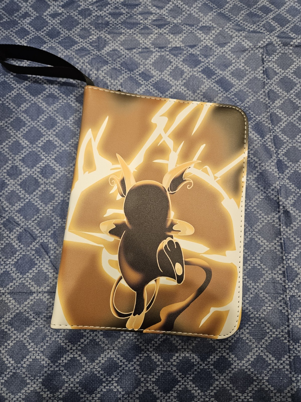 Binder For Pokemon Holds 200-400 :cards Brand New  Zippered Enclosure
