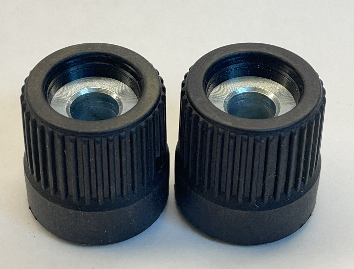 (2) Reid High Quality Solid Plastic Rotary Knob 1.175” x 2-1/4” x 3/8 Hole(23D46