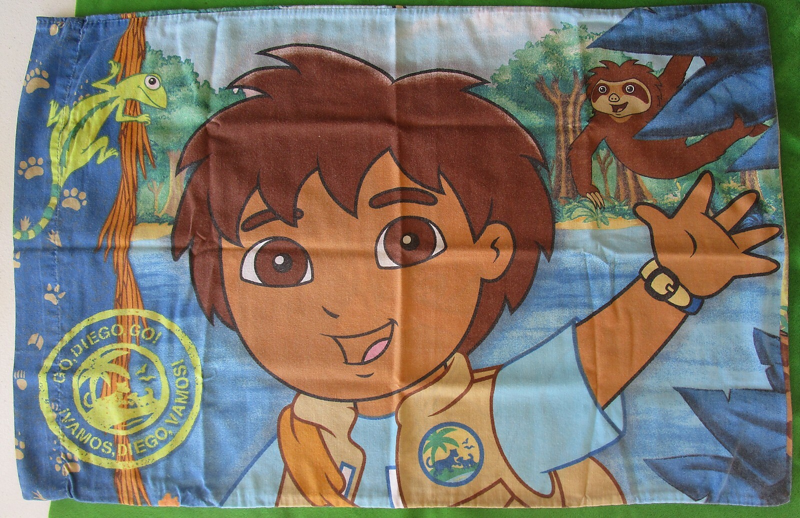 NICKELODEON GO DIEGO GO! PILLOWCASE - ANIMAL RESCUER - 2006
