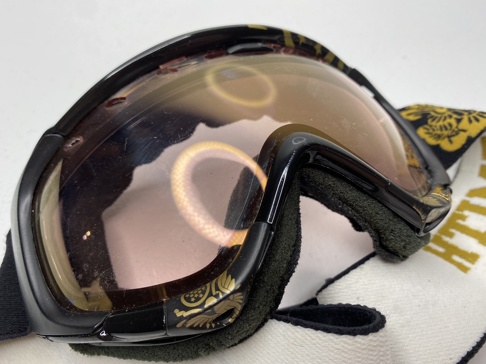 Smith Snowboarding/Skiing Goggles Gold And Black.