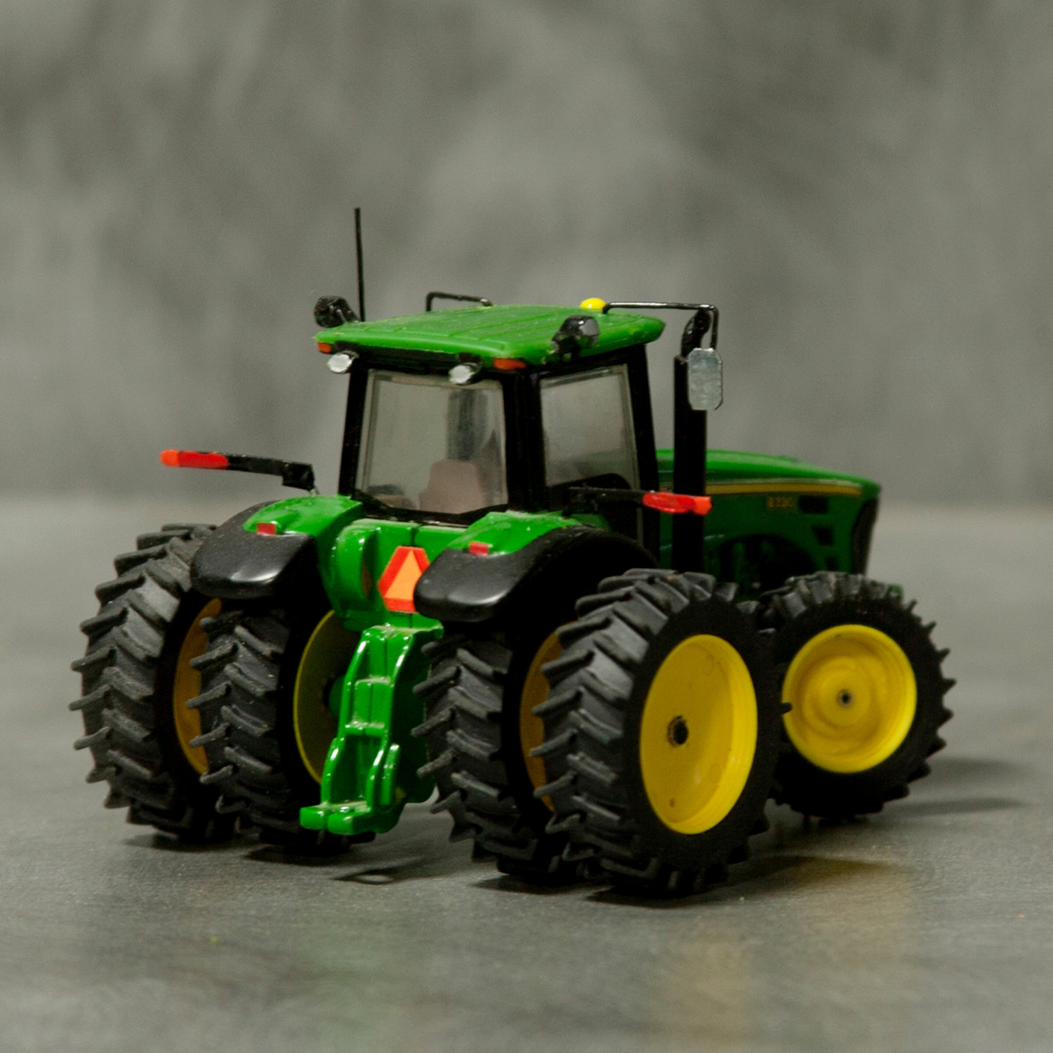 1/64 Farm custom scratch tractor 20.8 R46 tire kit 6 tires yellow + axle