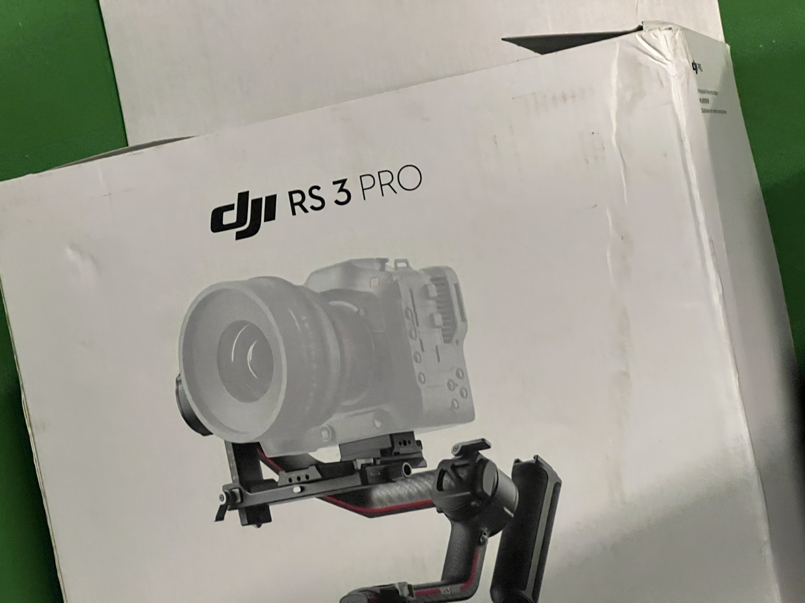 DJI RS 3 Pro Combo, 3-axis Gimbal Stabilizer With SmallRig Dual Handgrip