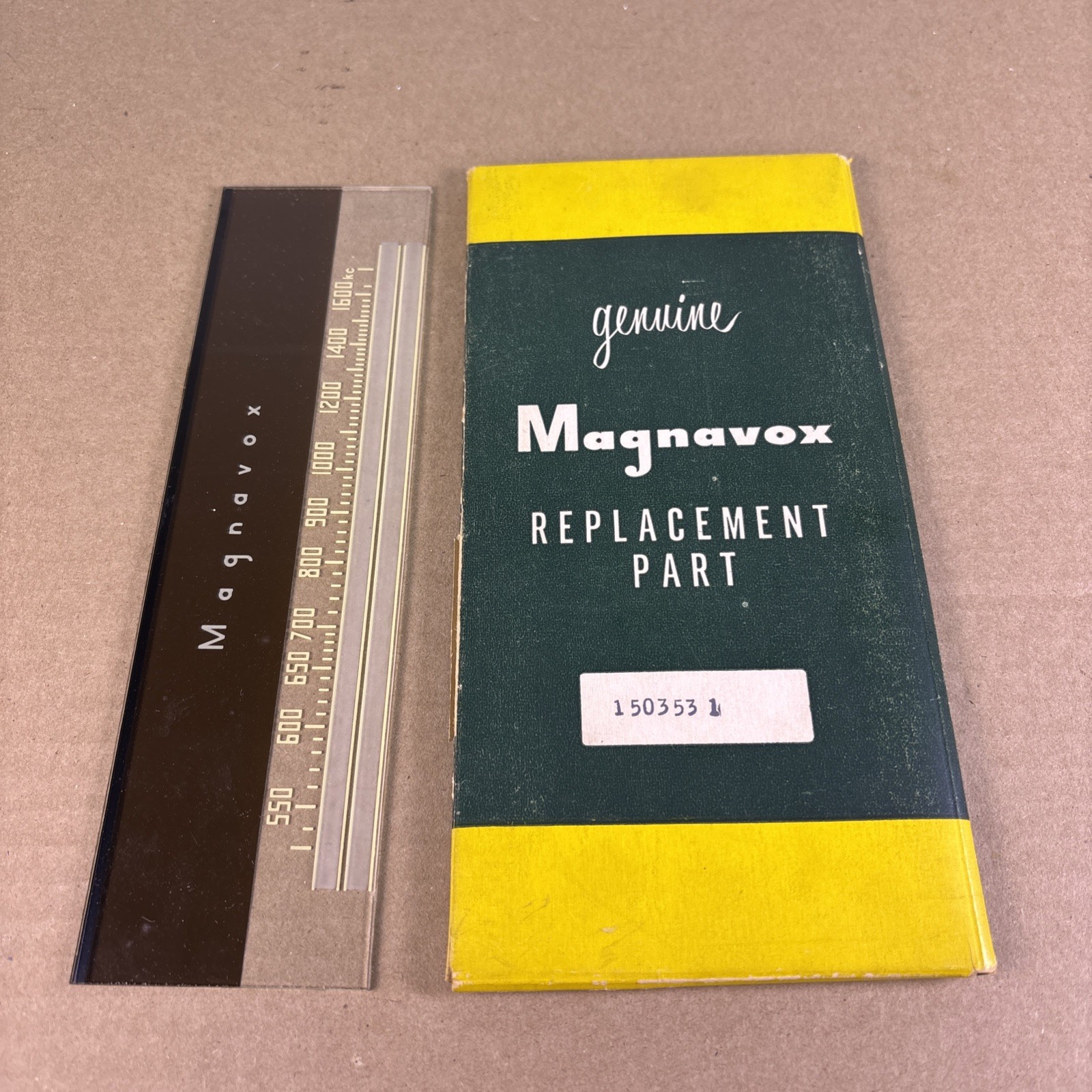 VTG NOS 1950s Magnavox 1503531 Dial Glass 550-1600 kc 9" x 2.5" inches