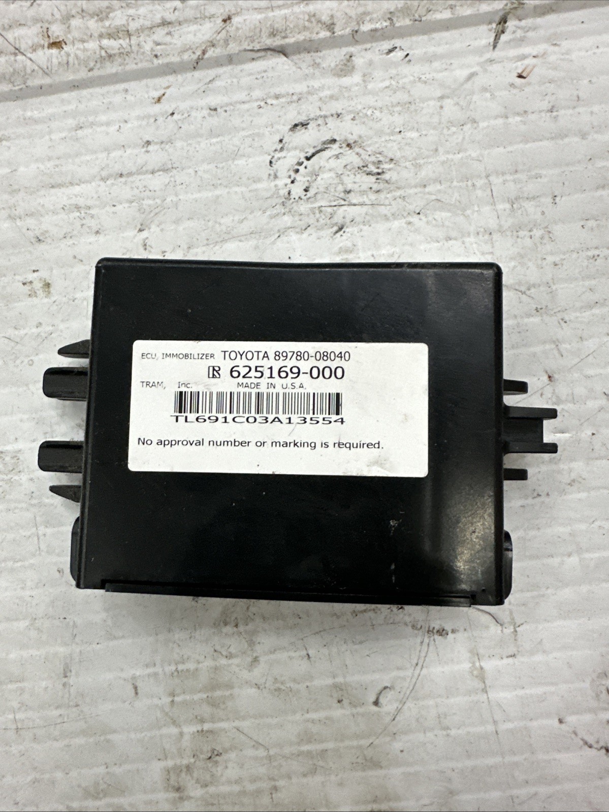 11-14 TOYOTA SIENNA THEFT-LOCKING SYSTEM CONTROL MODULE ECM 89780-08040