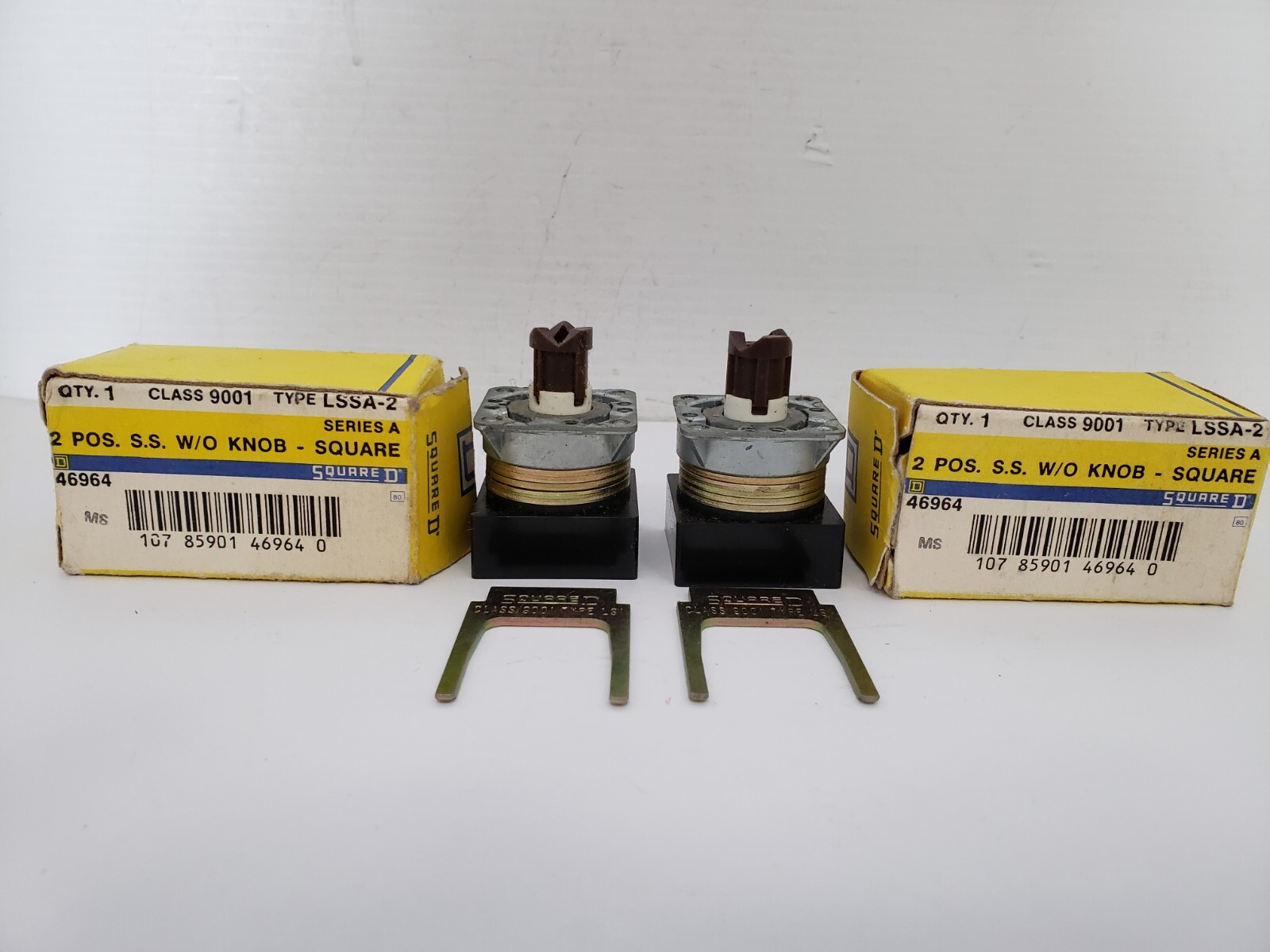 SQUARE D 9001-LSSA-2 SELECTOR SWITCH 2-POS S.S. W/O KNOB SERIES A (LOT 2) NIB