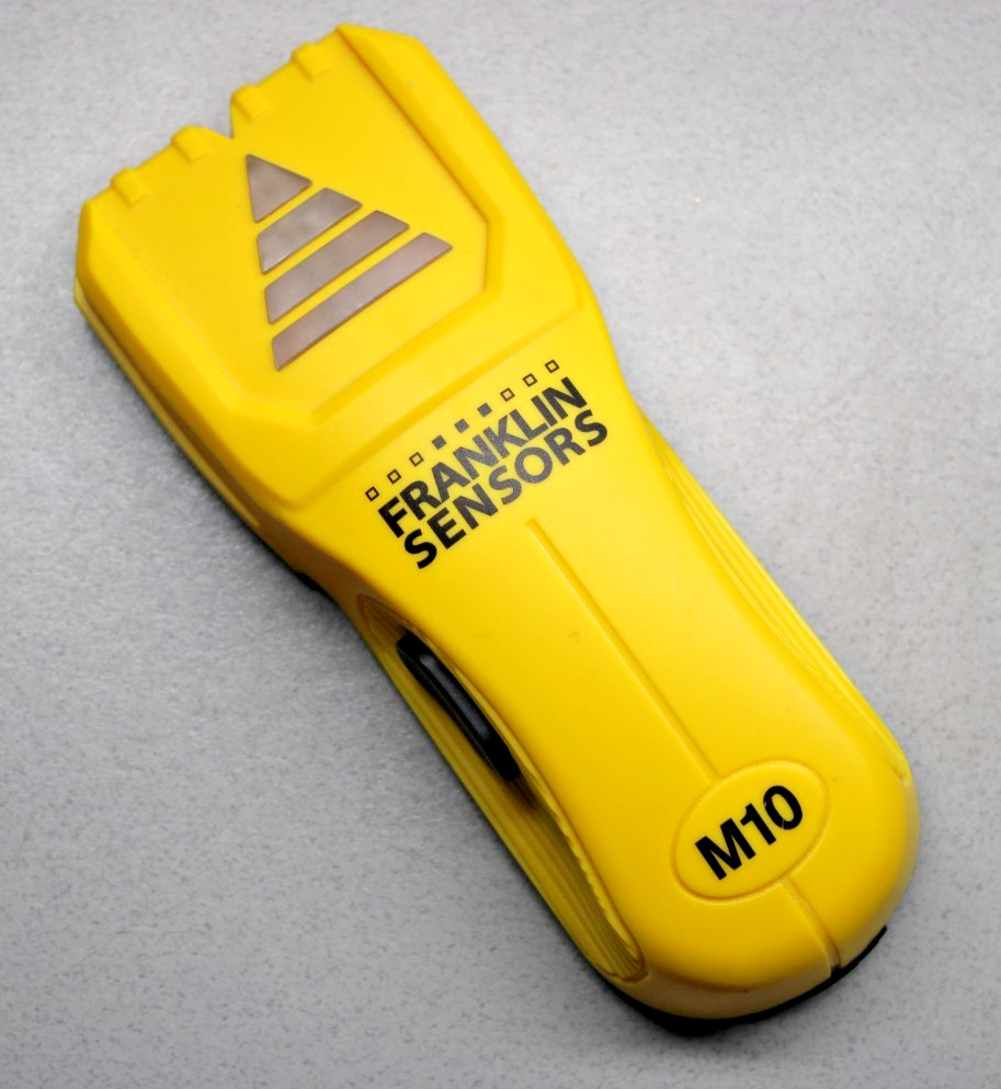 Franklin Sensors M10 Stud Finder / Sensor 1" Depth Detection Tested Works