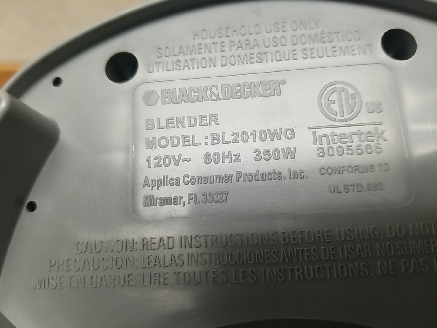 Black & Decker BL2010WG White 10 Speed Blender ** BASE ONLY **