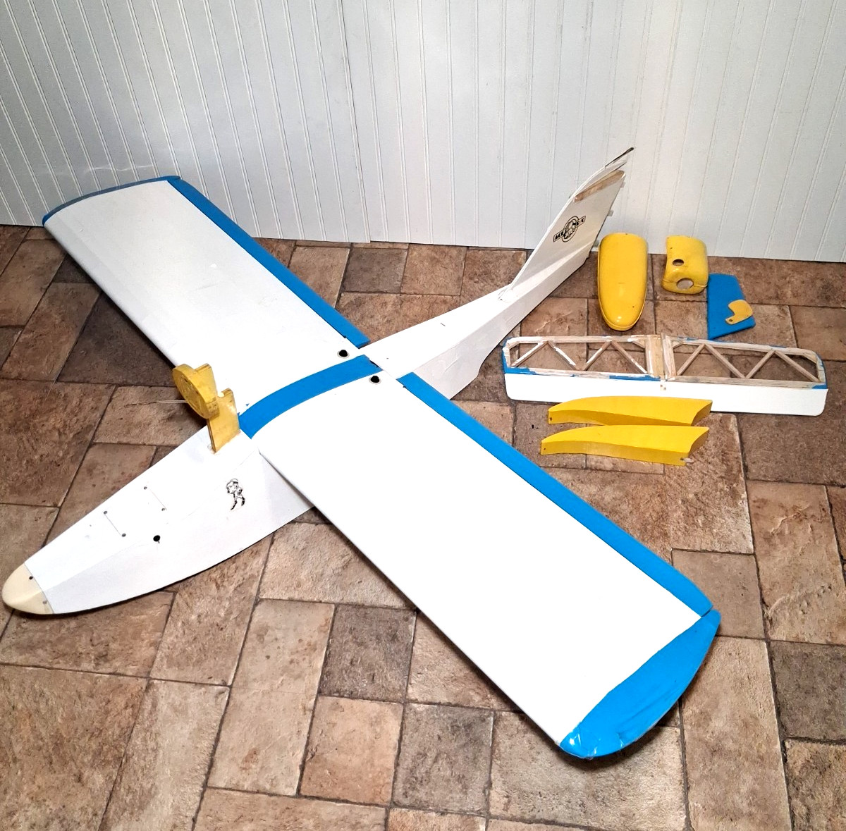 Vintage 1970s-1980s Ace Seamaster 40 RC Amphibious 60" Wingspan Airplane Plane