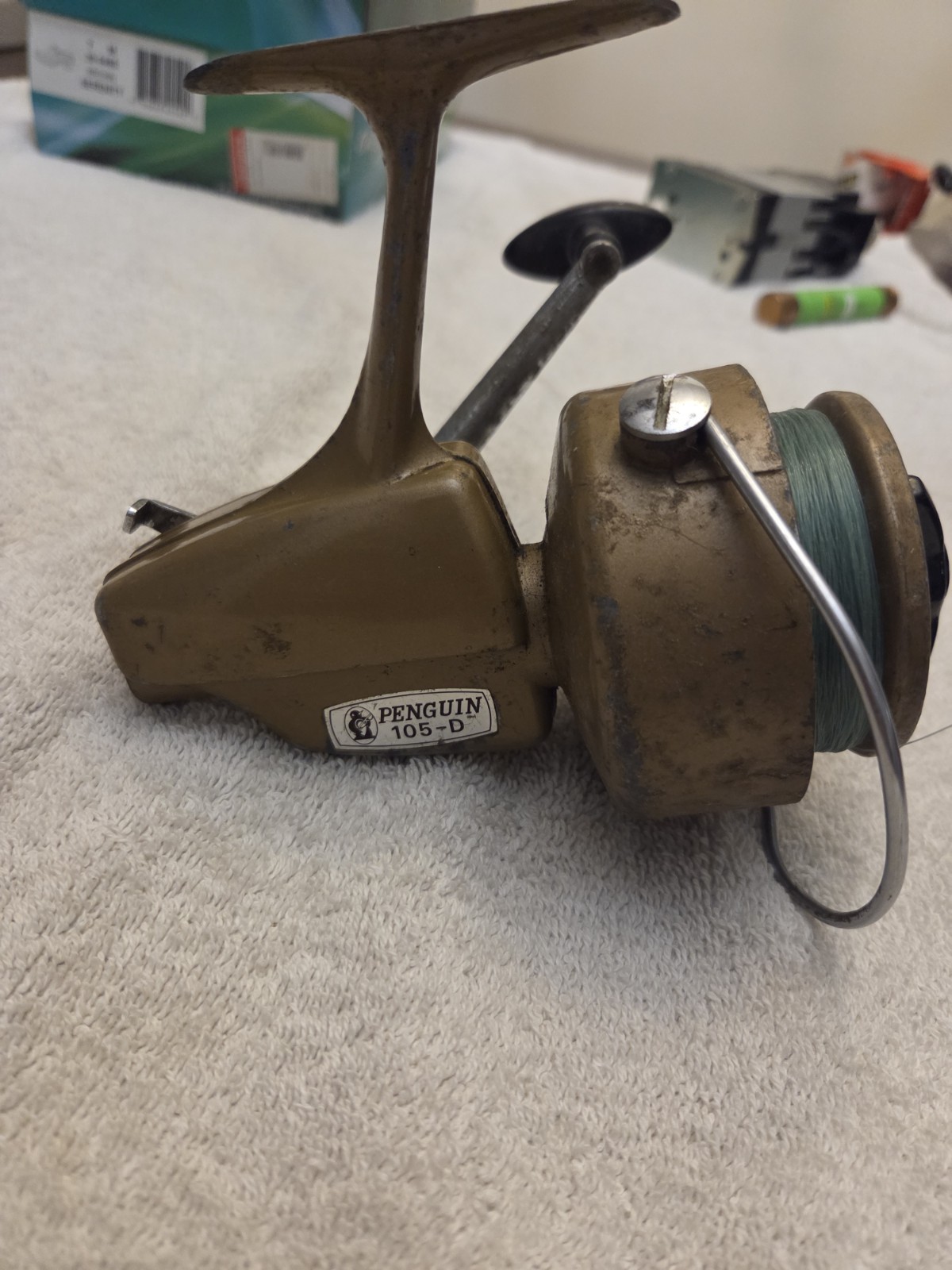 Vintage Collectible Spinning Fishing Reel PENGUIN #105D Made in Japan