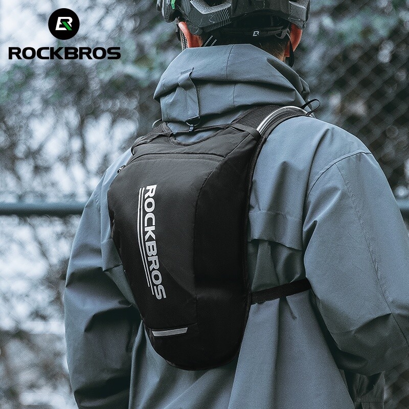 ROCKBROS Lightweight Hydration Backpack,Running Backpack with 2L Water Bladder