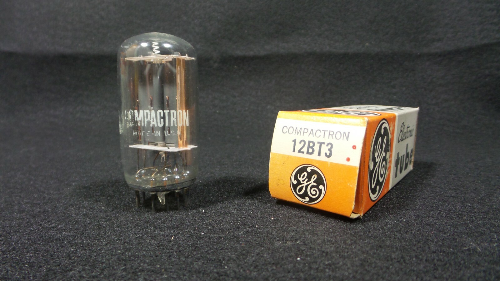 Vintage GE 12BT3 Vacuum Electron Tube NOS Untested  FREE SHIPPING