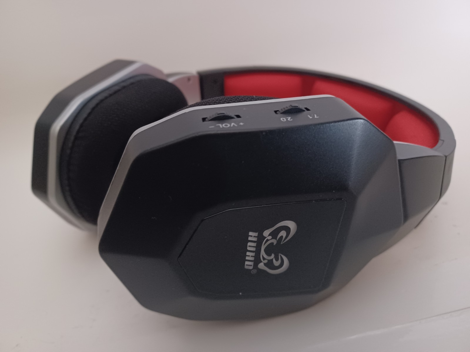 HUHD HW-N9U Wireless Gaming Headset 2.4 GHZ 7.1 Surround Sound (HEADSET ONLY!)