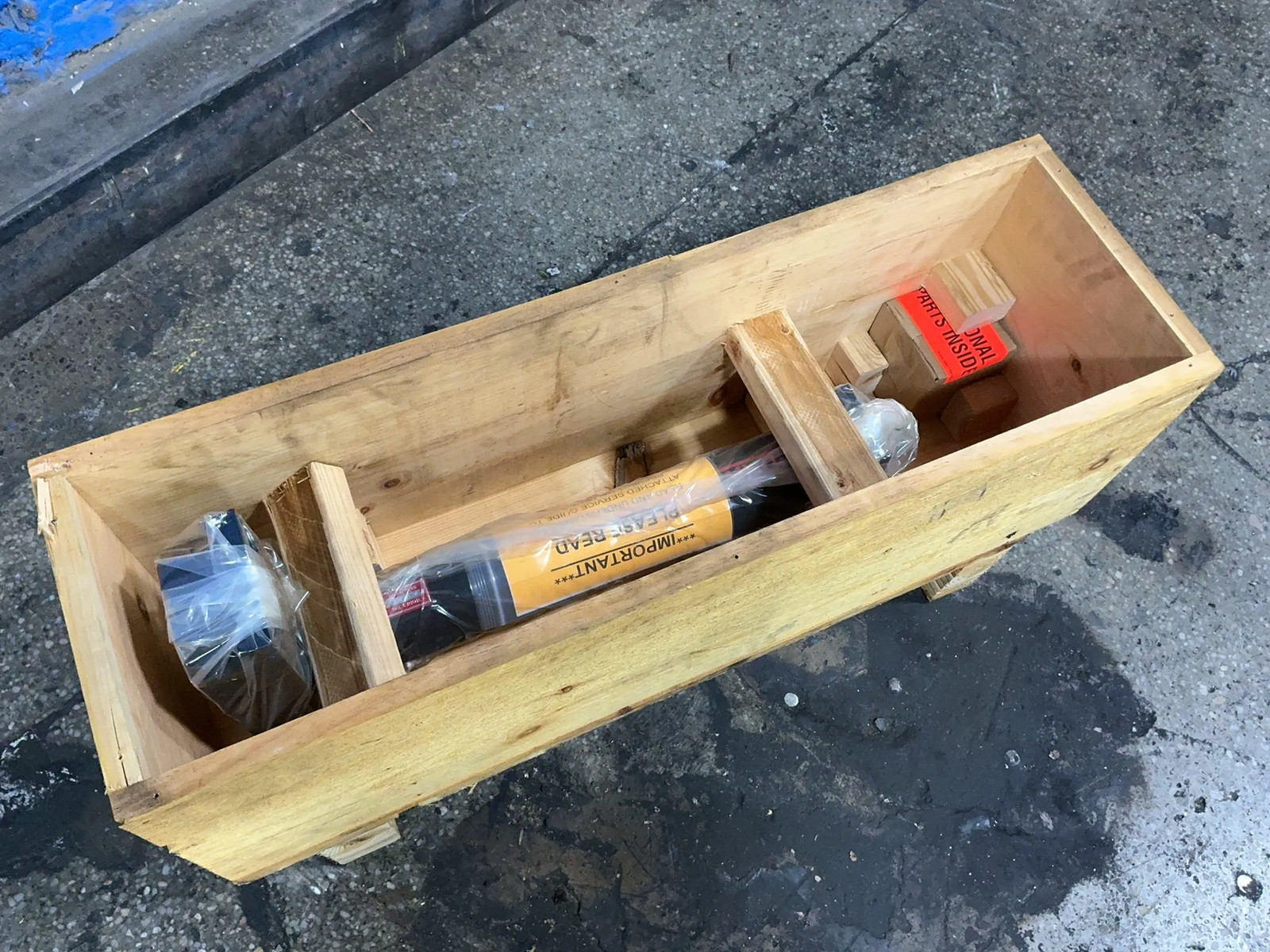 PNEUMATIC CYLINDER VT310S