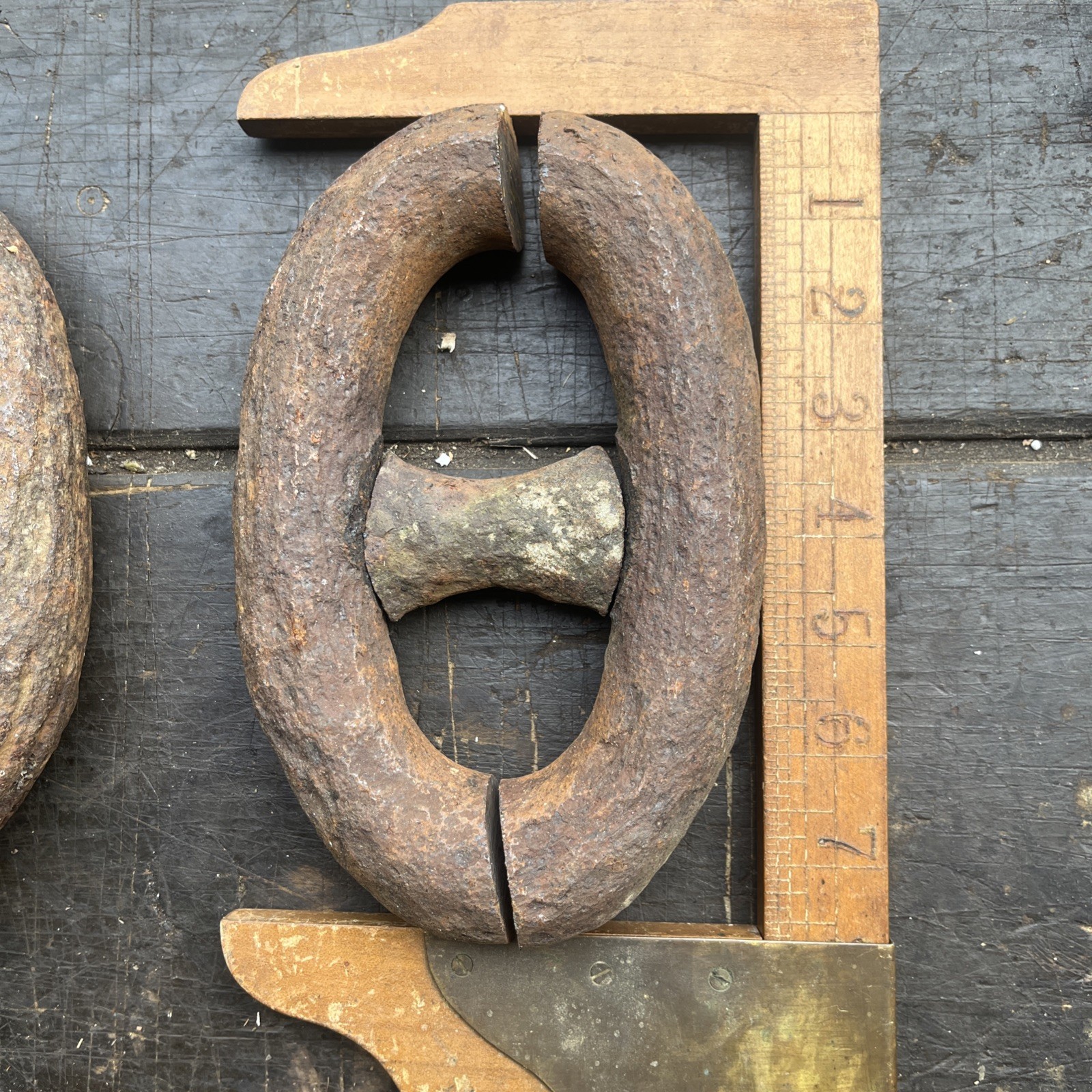 1 Single Link Vintage Wrought Iron Anchor Chain Blacksmith Knife Maker