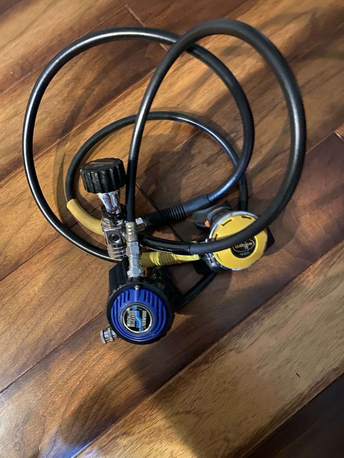Aqua Lung Magnum Regulators With A Dacor Pacer Regulator UNTESTED