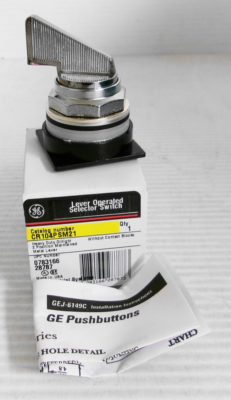 General Electric CR104PSM21 Heavy Duty Oiltight 2 Position Maintained Lever