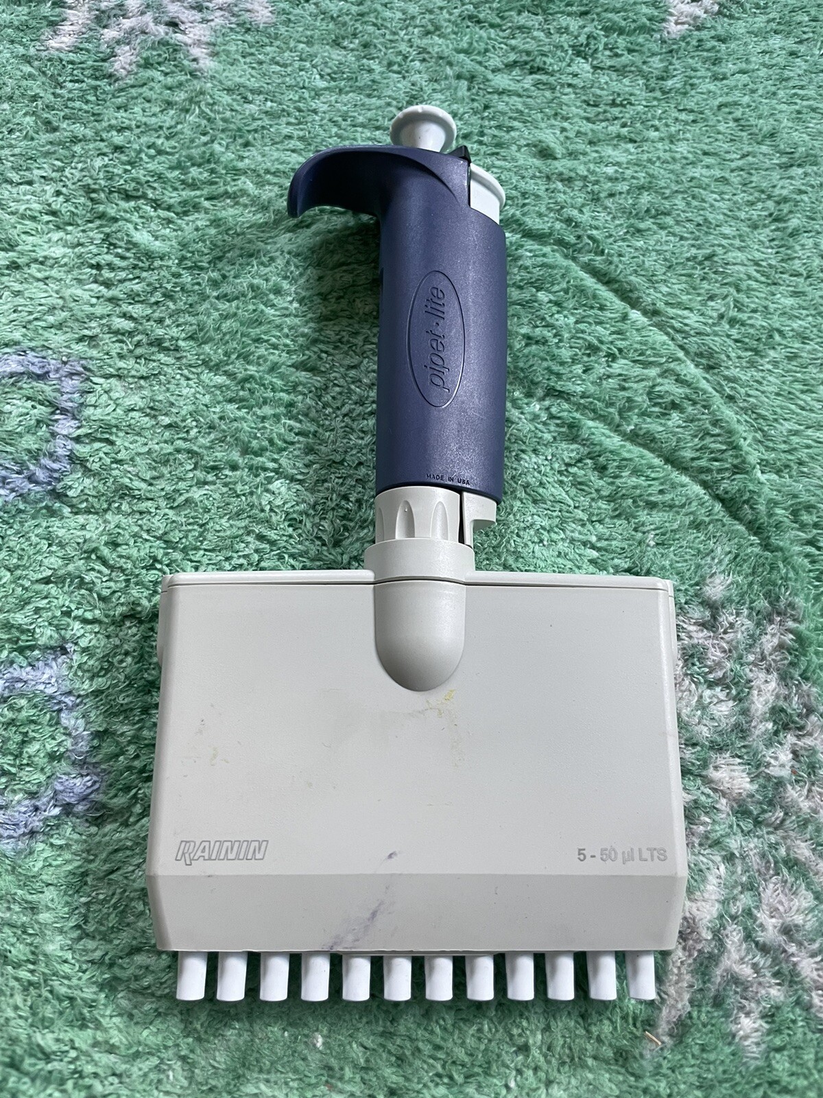Rainin Pipet Lite L200 12 Channel Multichannel 5-50uL LTS Manual Pipette