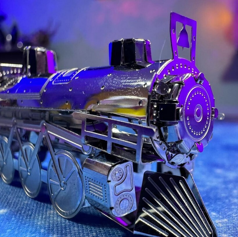 Metal-Time MT082 POLAR STEEL SE Train