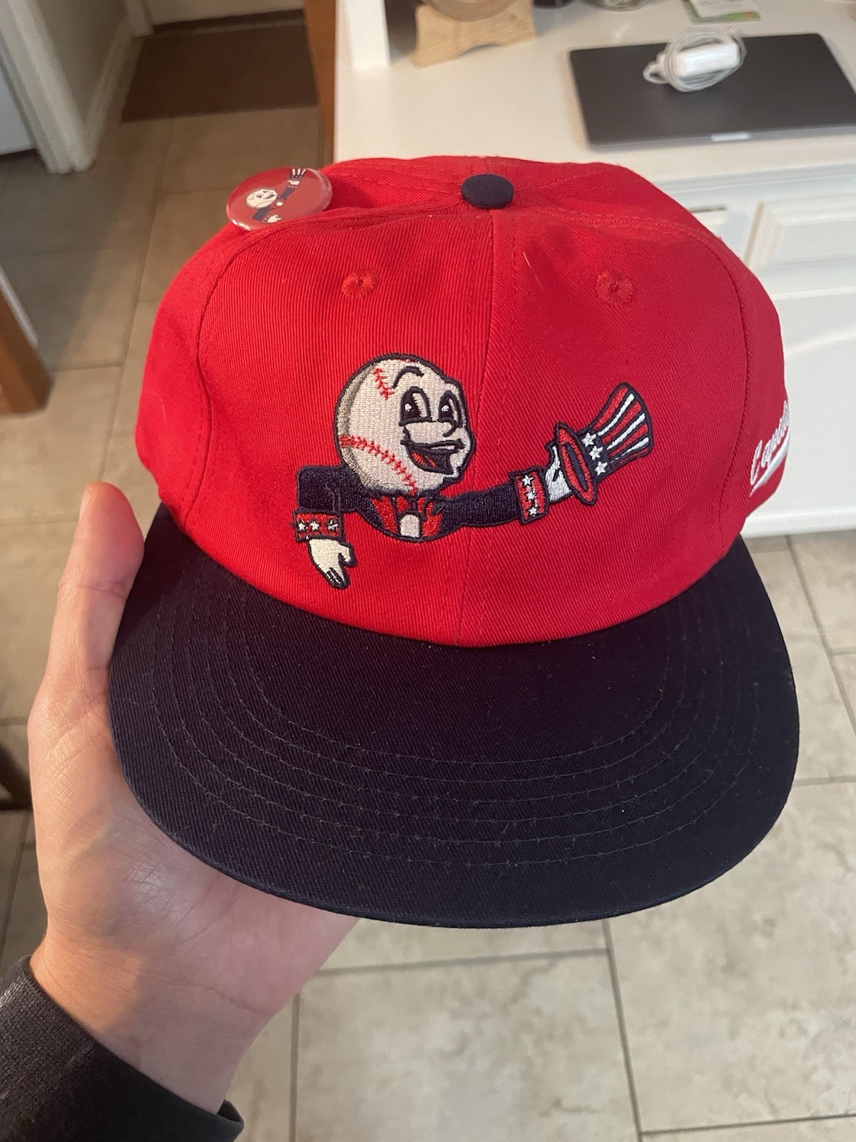 Springfield Capitals Lucky Horseshoes Hat Official League Leather Strap & Button